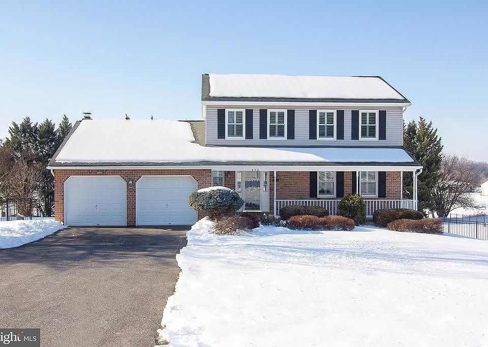 1st image of 430 N Springdale Rd