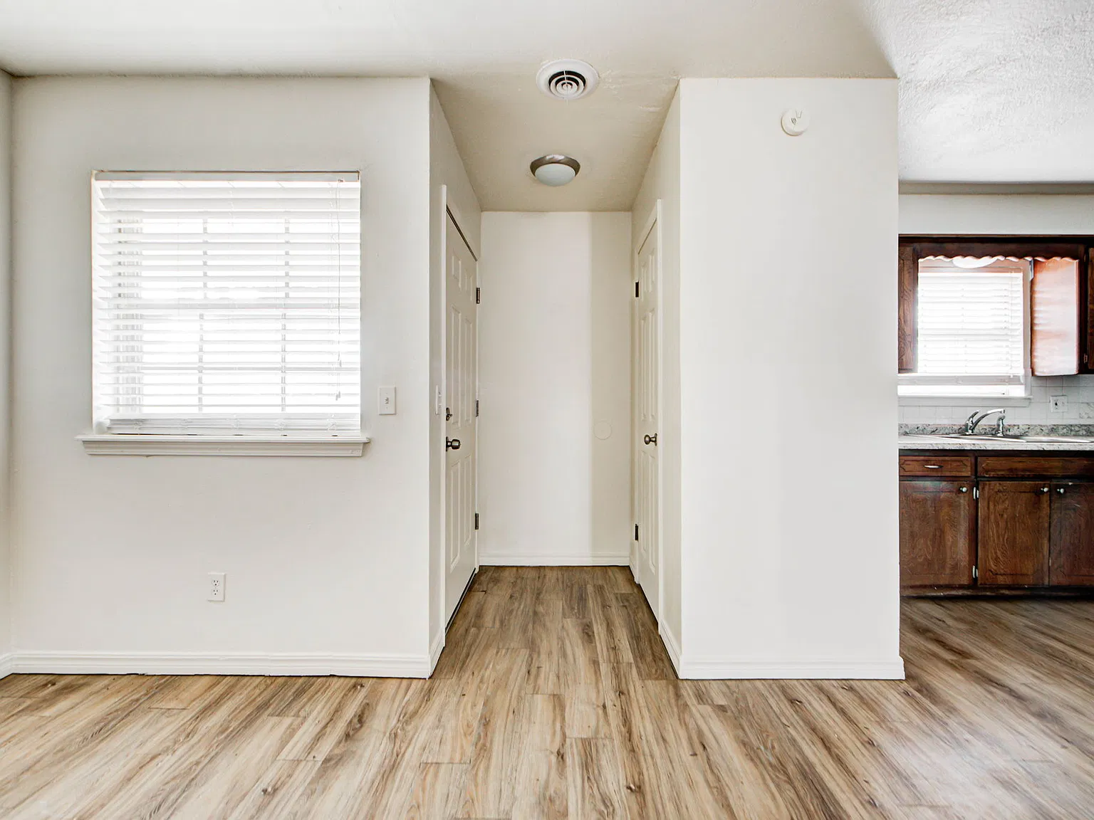 829 Drake Drive - 1 — Photo 4