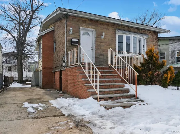 6529 Bayfield Avenue, Arverne, NY 11692