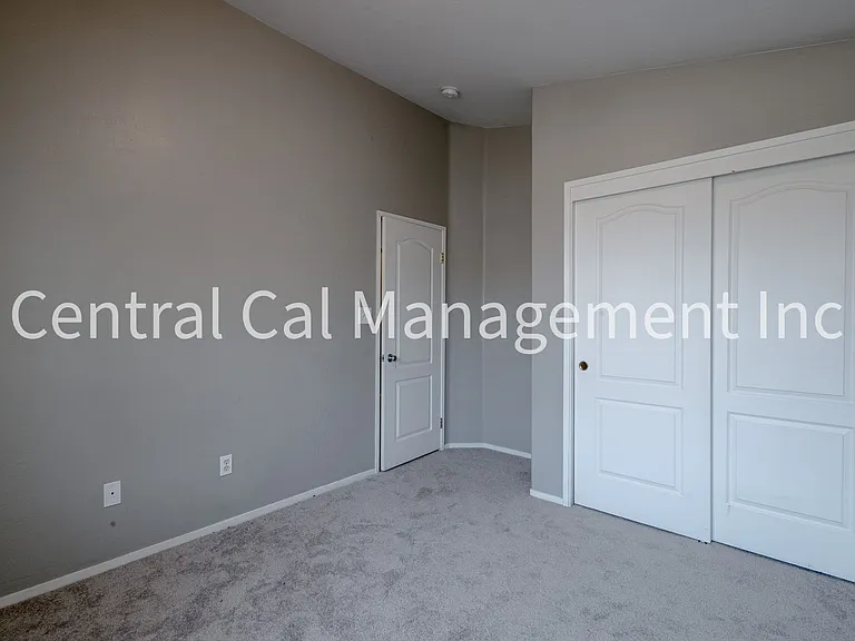 9912 Grand View Summit Dr — Photo 20