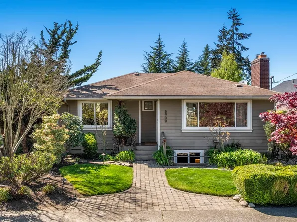 8909 8th Avenue NE, Seattle, WA 98115