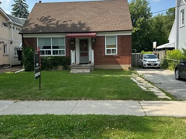 12 Pleasant Ave, Toronto, ON M2M 1L9