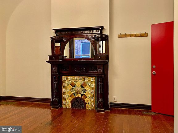 3rd image of 1216 S Broad St APT 1R