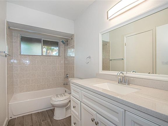 5th image of 6909 Mexicala Ct