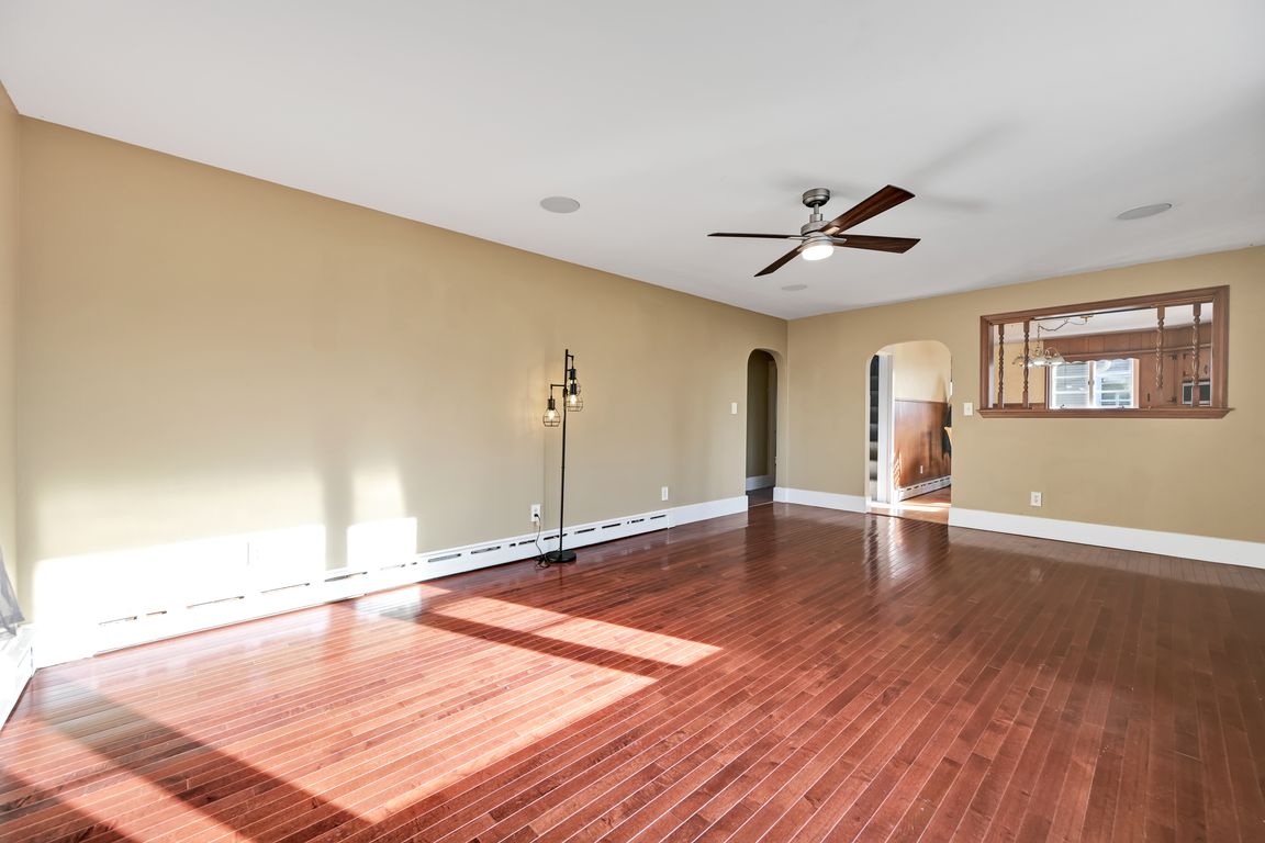 next background image