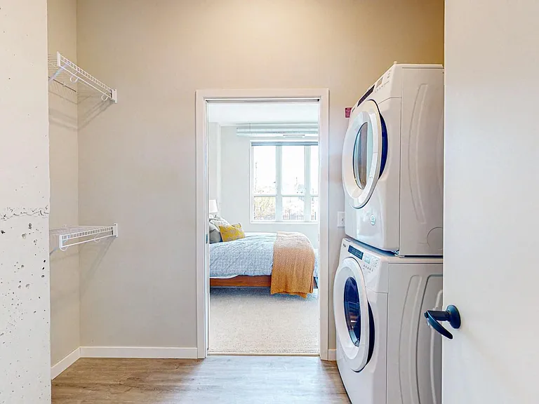 FLATS - Knight Cap | 1 Bedroom