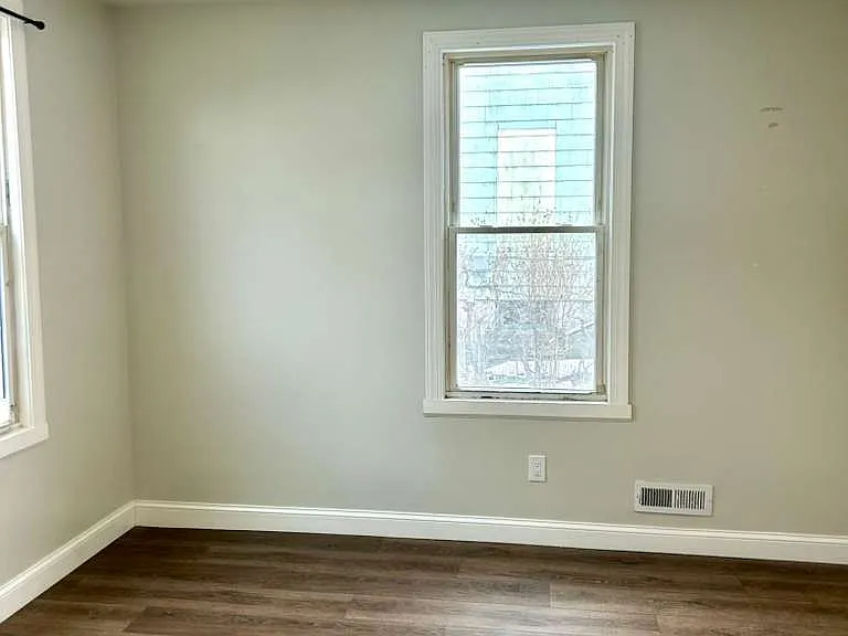124 Charles St #2 — Photo 6