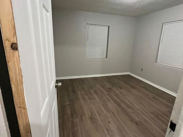 jacksonville-florida-154609851 picture