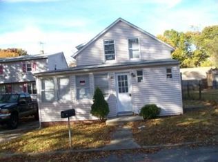 193 Northup St, Warwick, RI 02889