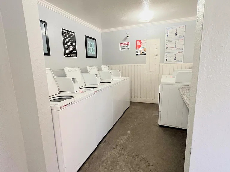 Granite Springs — Photo 19