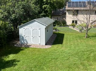 107 22nd St SW, Rochester, MN 55902