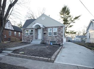 3934 13th St, Des Moines, IA 50313