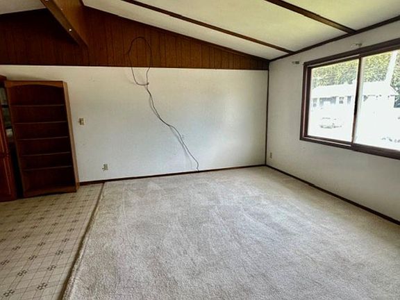 5th image of 125 Cottonwood Ct