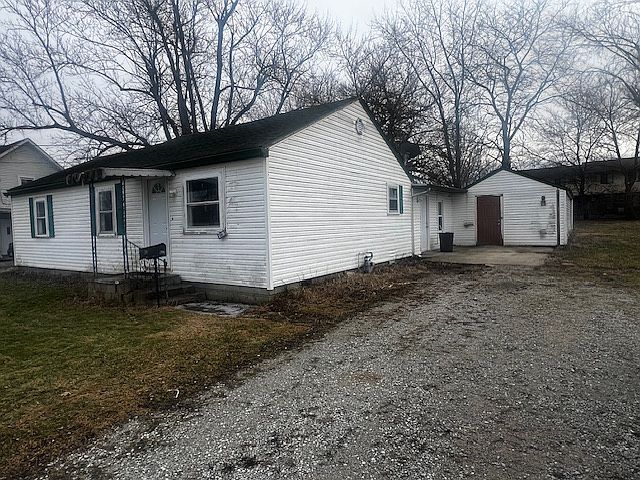 1st image of 208 W High St