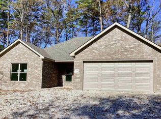 26 Sacedon Ln, Hot Springs Village, AR 71909