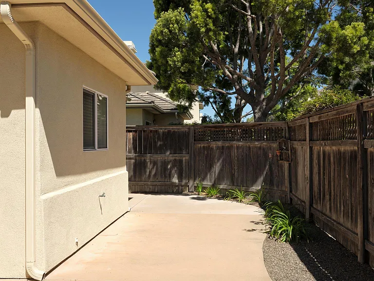 2334 Westbury Way — Photo 6