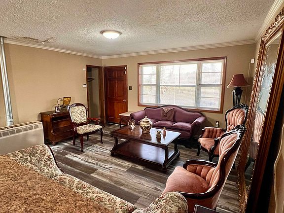 5th image of 597 Walton Loop