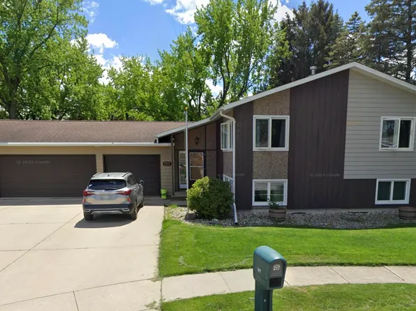 217 Howard St, Waupun, WI 53963