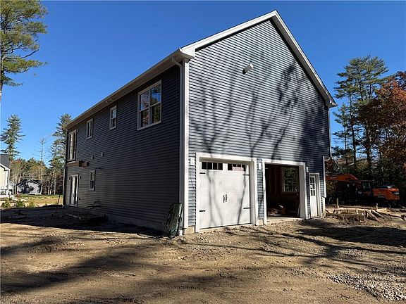 2nd image of 335 Hopkins Hollow Rd