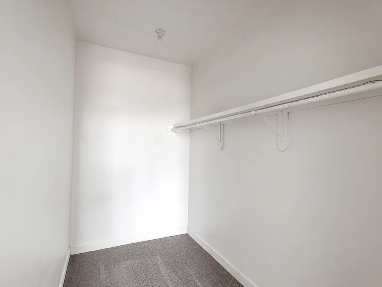 Eaton Place — Photo 11