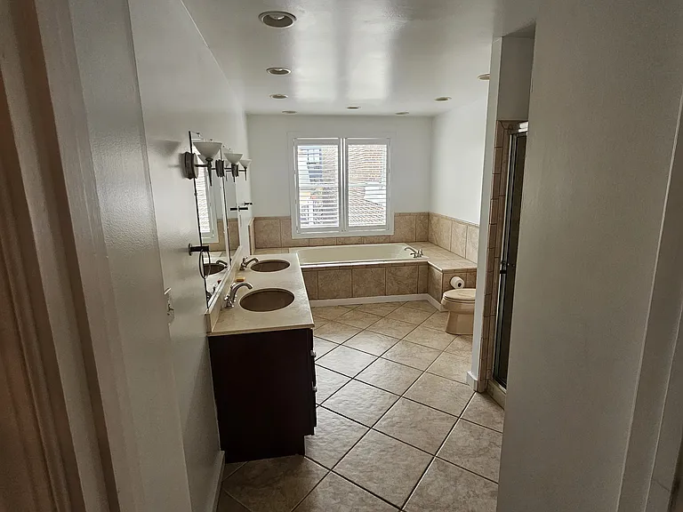929 Fell St — Photo 18