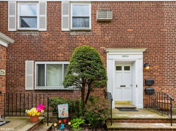 260-19 Langston Avenue 2nd Fl, Glen Oaks, NY 11004