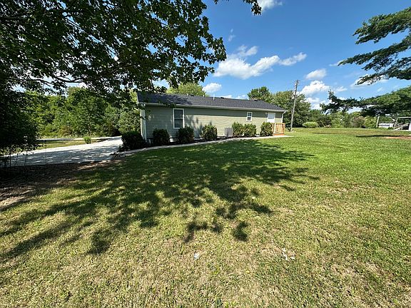 5th image of 2463 Buckingham Dr