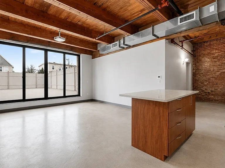 950 Dorchester Ave #205 — Photo 12