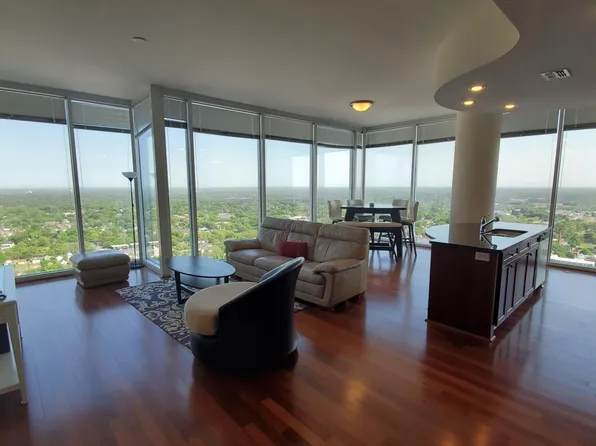 301 Fayetteville St #3107, Raleigh, NC 27610
