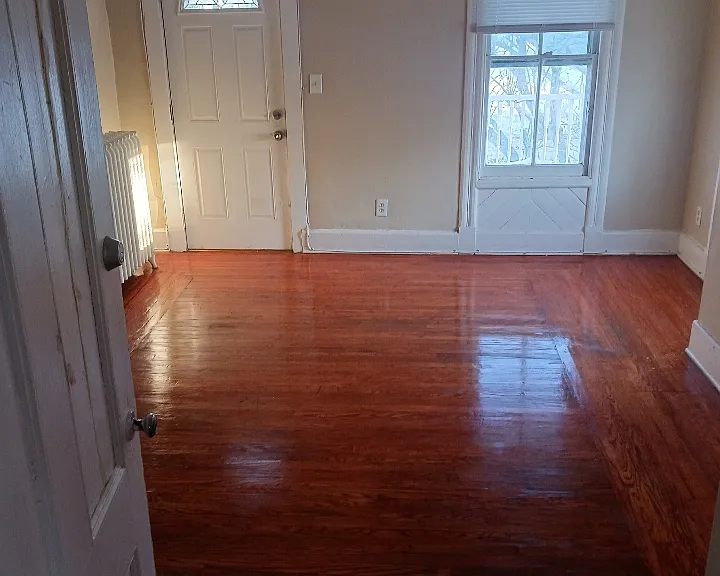 102 College Ave — Photo 1