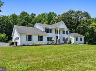 7301 Bond St, Saint Leonard, MD 20685