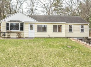 70 Chestnut St, North Reading, MA 01864