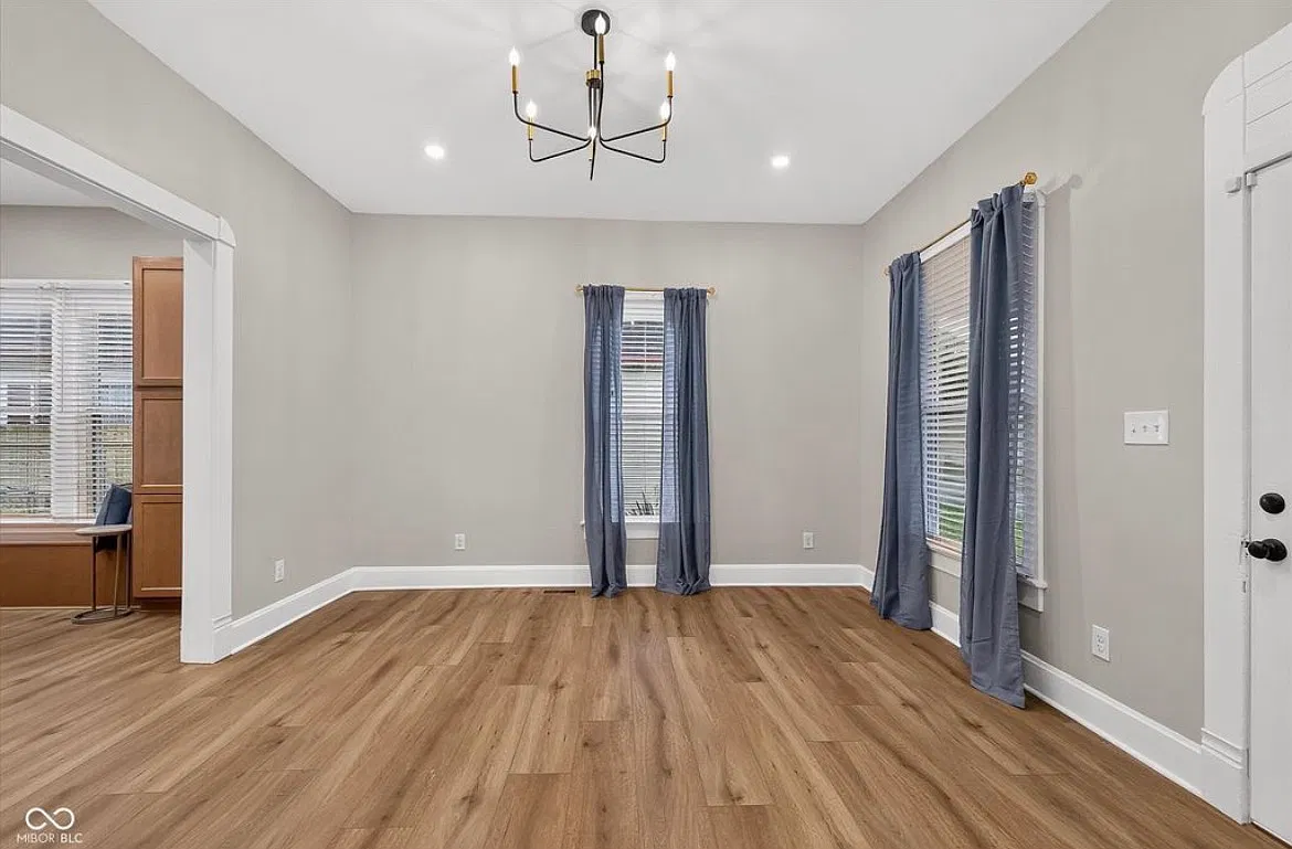 2 bed, 1708 sqft, $1,800 — Photo 4