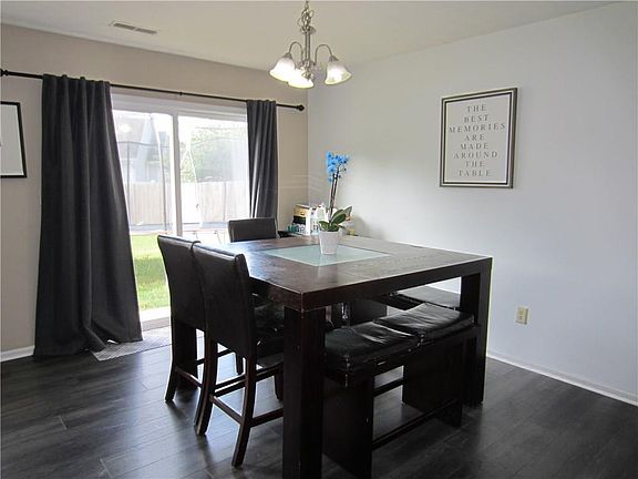 5th image of 11605 Stoeppelwerth Dr