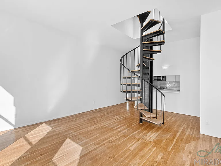 80 Madison Ave #PHC — Photo 4