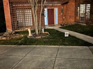 1661 Bachan Ct, Reston, VA 20190