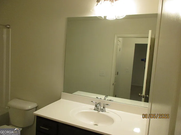 2726 Kemp Ct — Photo 18