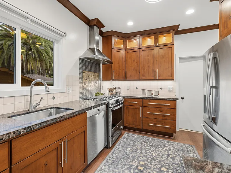 290 Leland Ave — Photo 18