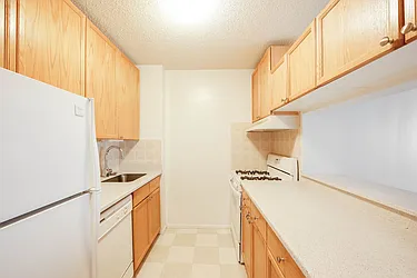 Rented by Nest Seekers International