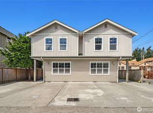 Fairmount Park, Seattle, WA 98136