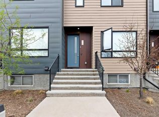 510 N Redstone Cres NE, Calgary, AB T3N 1M3