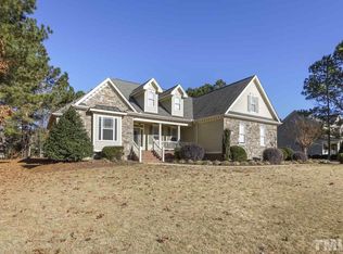 158 Cedardale Ct, Clayton, NC 27520