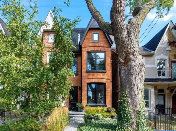 217 Shaw St, Toronto, ON M6J 2W7