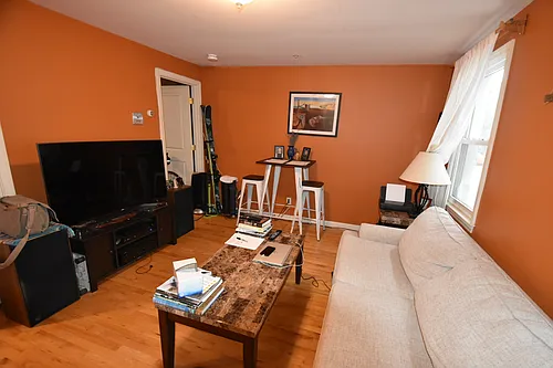 241 Hurley St Photo 1