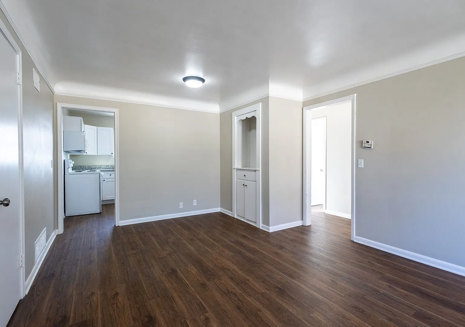 3911 N 52nd Street — Photo 2