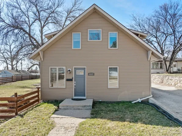 1117 1st St NW, Minot, ND 58703