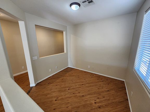 3rd image of 6229 Majestic Hills Ave