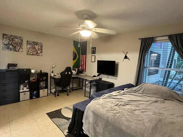 1705 Palm Cove Blvd #1-105 — Photo 10