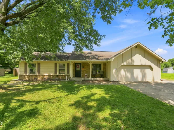 10 Tarry Ct, Greenwood, IN 46142