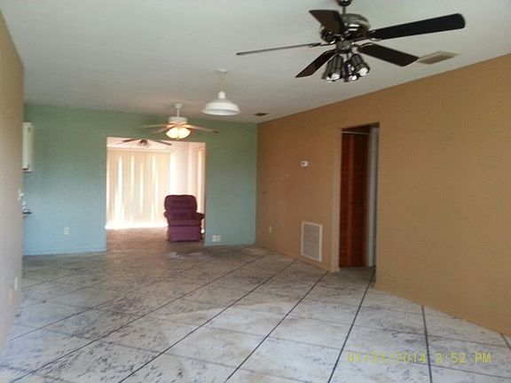 2nd image of 1842 SE North Blackwell Dr